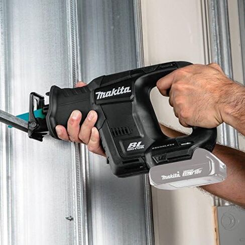 Makita 18V LXT Lithium-Ion Sub-Compact Brushless Cordless Recipro Saw in Saudi Arabia