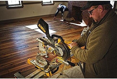 رأس ميتري من DEWALT 20 فولت بحد أقصى 17.7 سم، بدون سلك (DCS361M1) in Kuwait