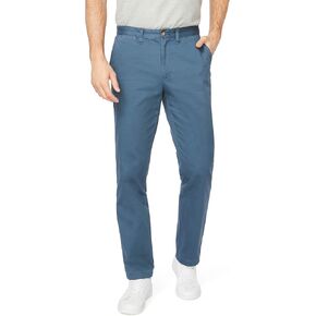 Nautica Men's Chino Pants in Saudi Arabia