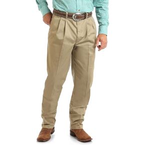 Wrangler Men's Pleated Front Casual Pant in Saudi Arabia