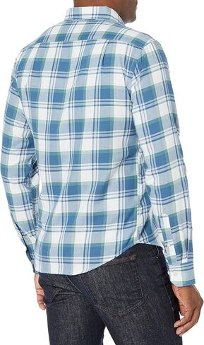 IZOD Men's Slim Fit Saltwater Long Sleeve Button Down Shirt in Saudi Arabia