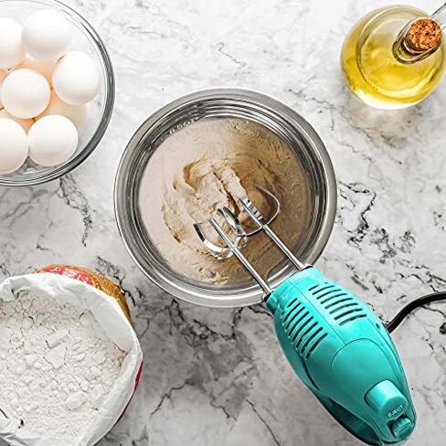 OVENTE Portable 5 Speed Mixing Electric Hand Mixer with Stainless Steel Whisk Beater Attachments & Snap Storage Case, Compact Lightweight 150 Watt Powerful Blender for Baking & Cooking, Black HM151B in Saudi Arabia