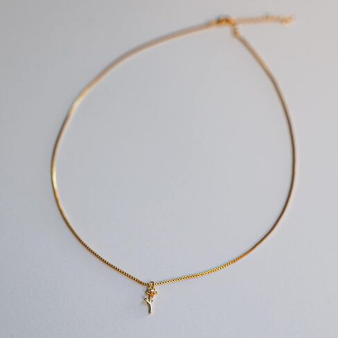 DELLA MODA Birth Blossom Necklace | Birth Month Flower Pendant | 18K Gold | Personalized Birthday Gift for Her | Birthmonth - All 12 Months in Kuwait