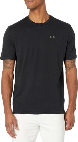 Lacoste Men's Classic Pique Slim Fit Short Sleeve Polo Shirt Core in Kuwait
