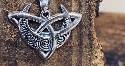 Jewelry Trends Sterling Silver Celtic Triquetra Moon Goddess Trinity Knot Pendant Necklace 18" in Saudi Arabia