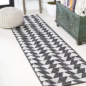 JONATHAN Y SMB126E-28 Andratx Modern Tribal Geometric Indoor Outdoor Area Rug Bohemian Rustic Easy Cleaning Bedroom Kitchen Backyard Patio Non Shedding, 2 X 8, Black/Ivory in Saudi Arabia