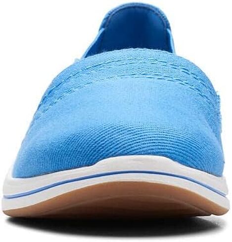 حذاء Clarks Breeze Step للسيدات سهل الارتداء 8.5 C/D أزرق أمريكي in Saudi Arabia