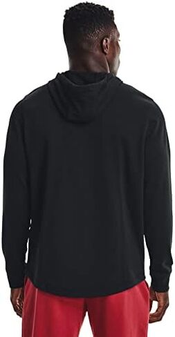 سترة بغطاء للرأس للرجال من Under Armour ذات رقبة دائرية طويلة وRival Terry in Kuwait
