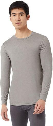 32 DEGREES Men's Lightweight Baselayer Crew Top | Long Sleeve | Form Fitting | 4-Way Stretch | Thermal in Saudi Arabia