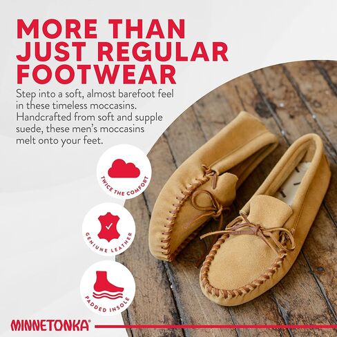 حذاء بدون كعب من الجلد بنعل ناعم للرجال من Minnetonka in Kuwait