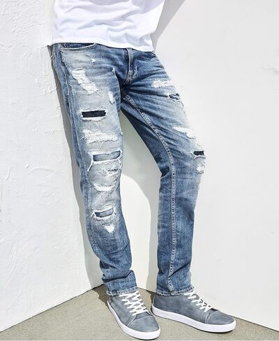GUESS Men's Slim Tapered in Saudi Arabia