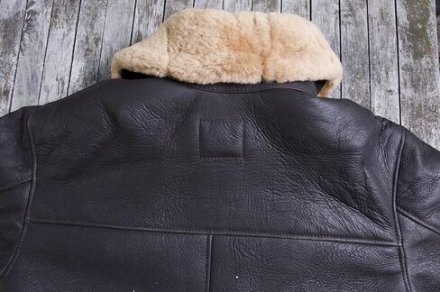 Noble House Sheepskin Bomber Flight Jacket Stuka Mocca in Saudi Arabia