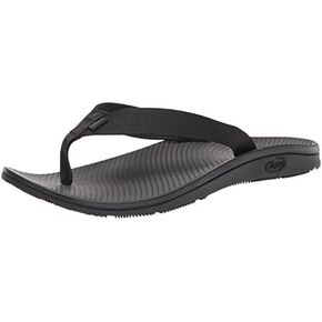 Chaco Women's Classic Flip Sandals in Kuwait