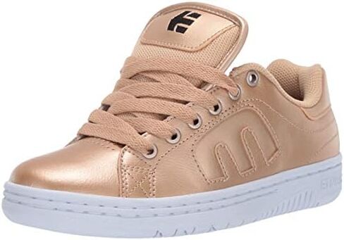Etnies Women's Callicut Sneaker in Kuwait