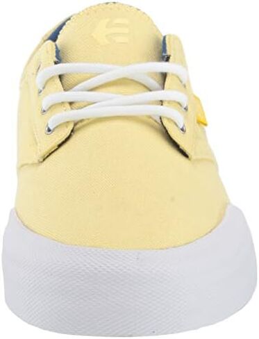 Etnies Women's Callicut Sneaker in Kuwait