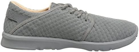 Etnies Women's Scout W's Skate Shoe in Saudi Arabia