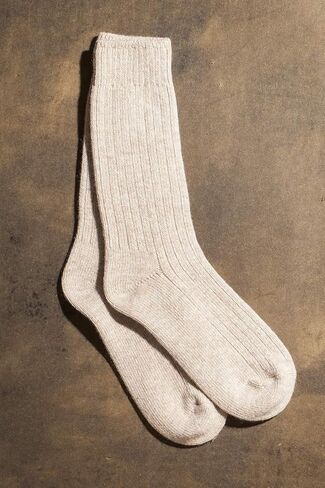 جوارب WEST COAST KNITWEAR للرجال من الكشمير الناعم وصوف ميرينو فائق النعومة والدفء للشتاء منفوش منتصف الساق in Kuwait