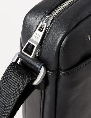 Tommy Hilfiger Men's Bag, Black in Saudi Arabia