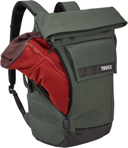 THULE(スーリー) Casual, Racing Green in Saudi Arabia