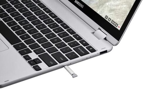 SAMSUNG Chromebook Plus (V2)، 12.2 بوصة (1900 × 1200). شاشة دوارة 360 درجة. قلم مدمج. سيليرون. كمبيوتر محمول 2 في 1. FHD. كاميرا بدقة 13 ميجابكسل، نظام تشغيل Chrome. النوع C. (ذاكرة الوصول العشوائي DDR4 بسعة 4 جيجابايت | بطاقة eMMC سعة 64 جيجابايت + بطاقة in Kuwait