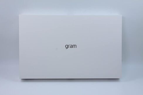 LG Gram 17Z95P كمبيوتر محمول 17 بوصة خفيف الوزن للغاية، IPS، (2560 × 1600)، Intel Evo الجيل الحادي عشر CORE i7، ذاكرة الوصول العشوائي 32 جيجابايت، 1 تيرابايت SSD، Windows 11 Home، بطارية 80 وات في الساعة، Alexa مدمج، 2X USB-C، HDMI، USB-A – أسود (متجدد) in Saudi Arabia
