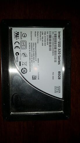 Intel SSDSA2CW080G310 320 Series 80GB SSD 9.5MM Gen3 2.5inch MLC SATA 3Gb/s OEM Brown Box in Saudi Arabia