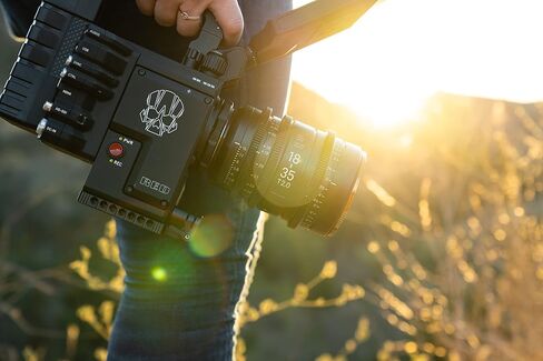 مرشح PolarPro 82 مم بيتر ماكينون ND المتغير | إصدار الضباب II (2-5 توقف) in Kuwait
