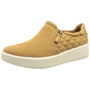 Clarks Women's Layton Step Sneaker
