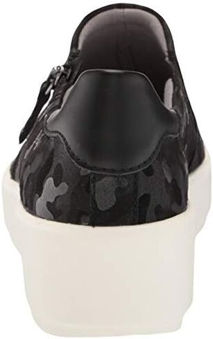 Clarks Women's Layton Step Sneaker in Saudi Arabia