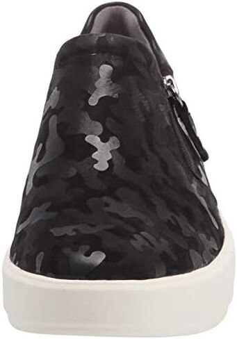 Clarks Women's Layton Step Sneaker in Saudi Arabia