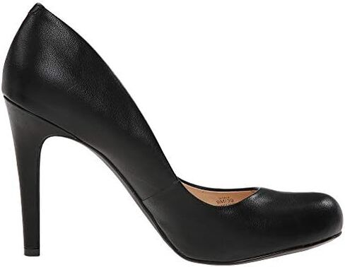 Jessica Simpson Women's Calie Pump in Kuwait