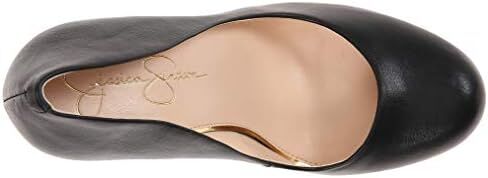 Jessica Simpson Women's Calie Pump in Kuwait