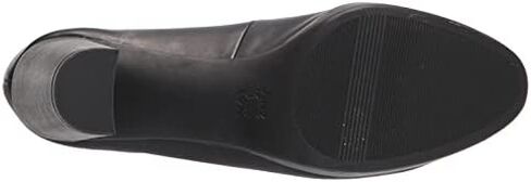 Naturalizer Women's Berlin Pump in Saudi Arabia