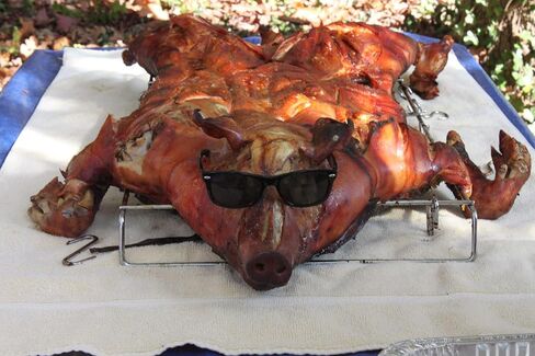 bene casa La Caja Asadora China Roasting Box W/ Free Marinating Syringe in Kuwait