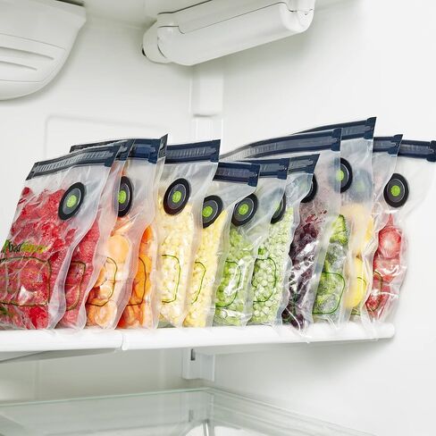 FoodSaver Reusable Gallon Vacuum Zipper Bags, Vacuum Zipper Storage Bags and Accessories (8 Count) in Kuwait