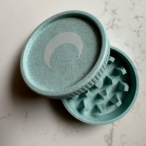 Small 2-inch Plant-Based Spice, Tea, Crusher 2 Piece in Kuwait