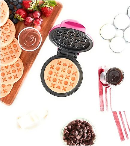 Love Mini Waffle Maker in Magenta in Saudi Arabia