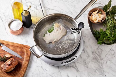 Hestan - سلسلة SmartChef - مقلاة صلصة من الفولاذ المقاوم للصدأ مع غطاء، أواني طهي حثية للتحكم في درجة الحرارة، مقلاة صلصة الكل في واحد (5.5 لتر) in Saudi Arabia