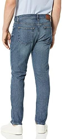 Tommy Hilfiger Men's Straight Fit Jeans in Saudi Arabia