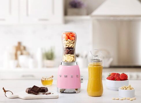 SMEG Retro Personal Blender with 2 Bottles PBF01PGUS, Pastel Green in Saudi Arabia