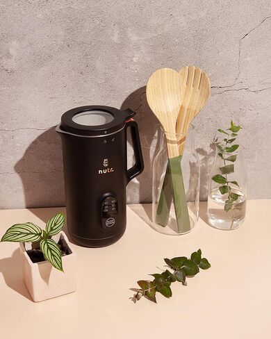 ماكينة صنع حليب الجوز الأوتوماتيكية من NUTR، اللوز محلي الصنع، الشوفان، جوز الهند، الصويا، أو الحليب النباتي والمشروبات غير الألبان، غلي ومزج حصص فردية، ستانلس ستيل، تنظيف ذاتي، أسود/ذهبي وردي in Kuwait