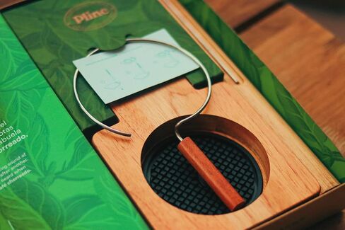 PLINC Chorreador - Pour-over coffee dripper (Natural Wood) in Saudi Arabia