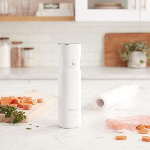 ZWILLING Fresh & Save Handheld Vacuum Sealer + 3-pc Glass Food Storage in Saudi Arabia