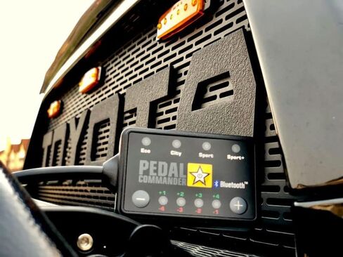 بيدال كوماندر - PC38 لسيارة تويوتا تاكوما (2005 والأحدث) SR, SR5, TRD Sport, TRD OffRoad, Limited, TRD Pro (2.7L 3.5L 4.0L) | وحدة تحكم استجابة الخانق مع بلوتوث in Kuwait