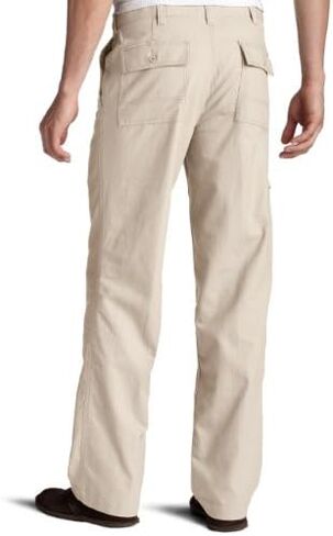 Dockers Men’s Classic Fit Comfort Cargo Pants in Saudi Arabia