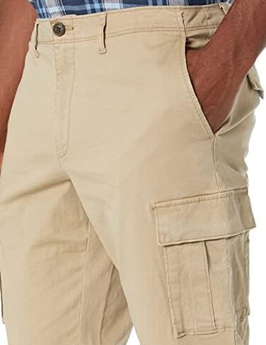 Goodthreads Men's Slim-Fit Vintage Comfort Stretch Cargo Pant in Kuwait