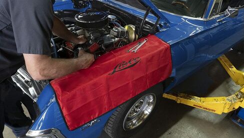 Lisle 89880 Red Fender Cover in Saudi Arabia