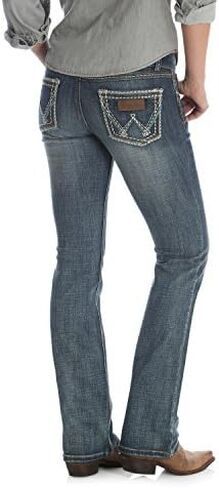 Wrangler Women's Misses Retro Sadie Low Rise Stretch Boot Cut Jean-Dc in Kuwait