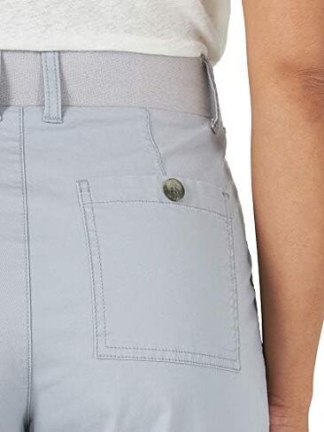 Lee Women's Flex-to-go 9" Cargo Bermuda Short in Saudi Arabia