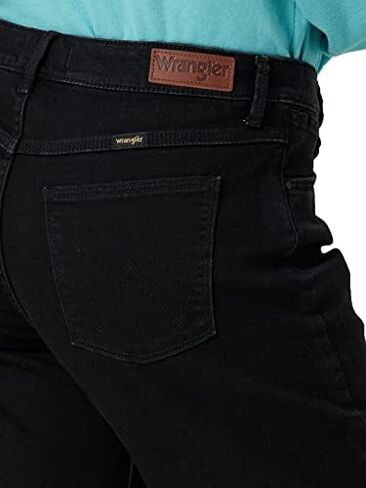 شورت جينز برمودا للسيدات من Wrangler in Kuwait